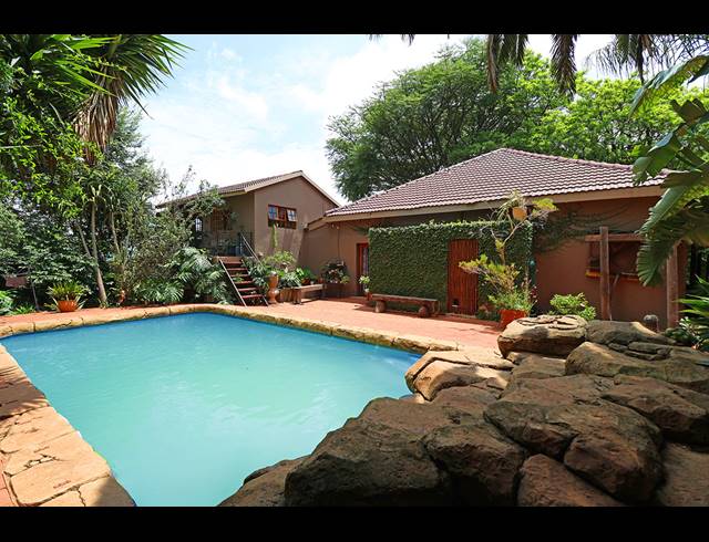 3 BEDROOM HOUSE FOR SALE IN KENSINGTON